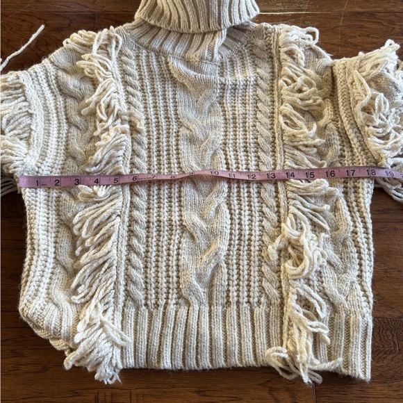 Forever 21 Beige Fringe Turtleneck Sweater Y2K‎ Whimsigoth Festival - Picture 8 of 10